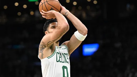 凯恩继鲁尼之后，再创新高，成为英格兰队史头号射手！